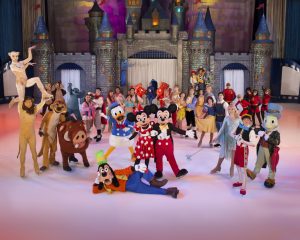 Disney-on-Ice-100-Years-of-Magic-Barclays-Center-Mickey-Mouse-Minnie-Mouse-1024x819